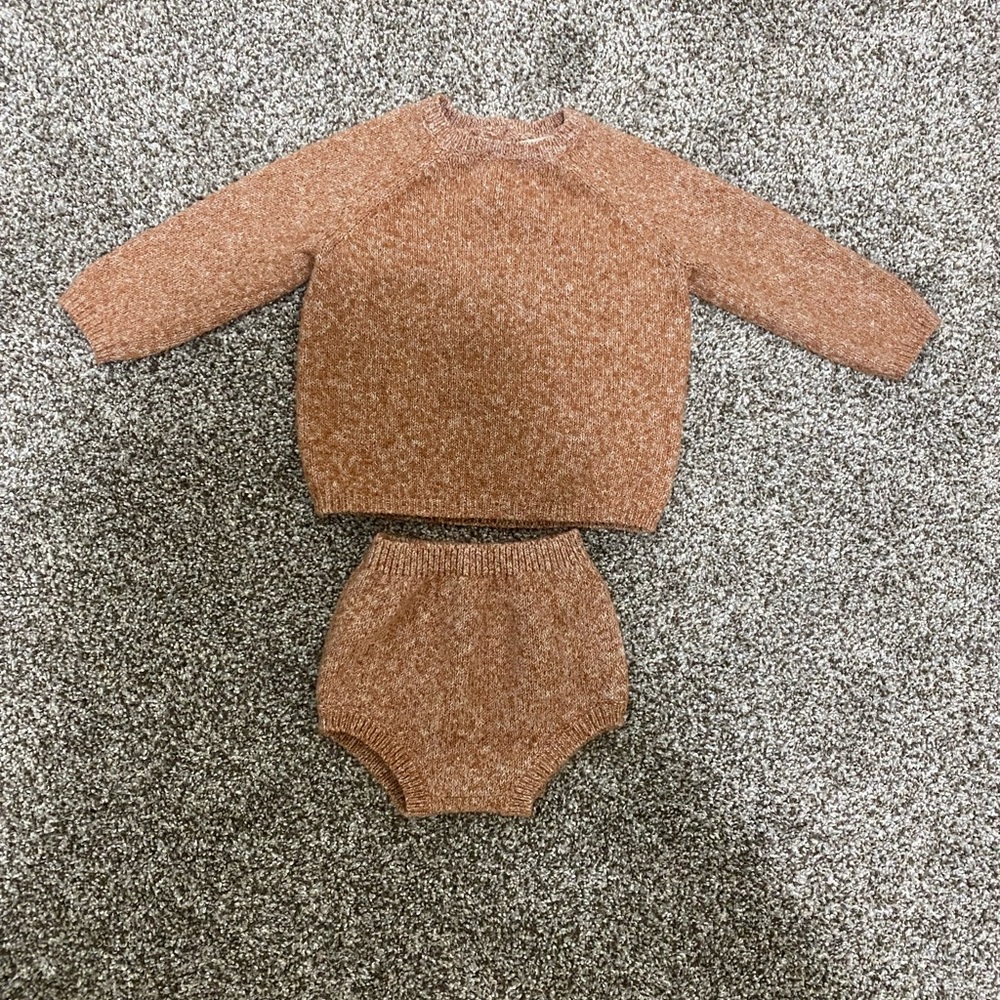 Quincy Mae Knit Sweater and Bloomer Set - Neutral Pink